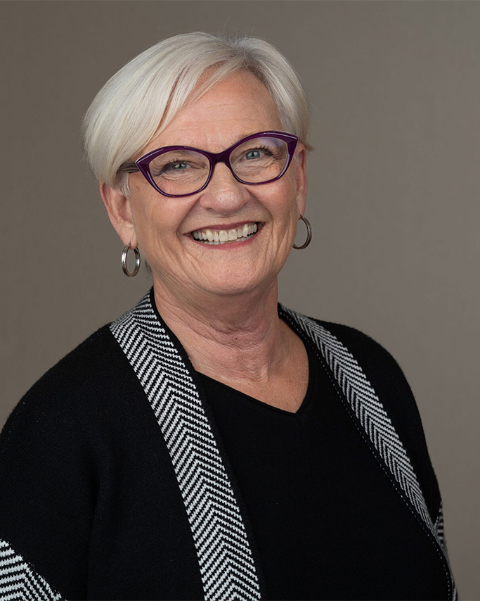 Portrait of Kim Arsenault